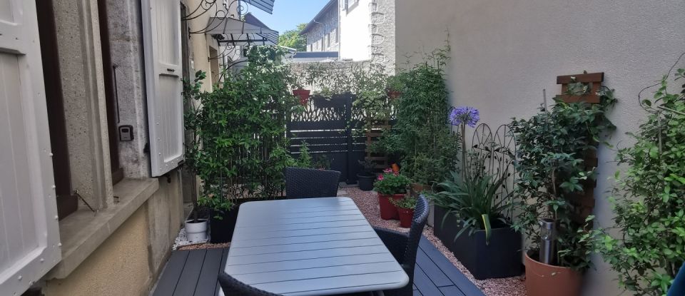 Duplex 3 rooms of 81 m² in Bernin (38190)