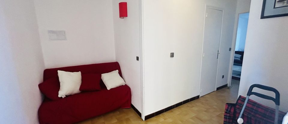 Studio 1 room of 32 m² in Sète (34200)