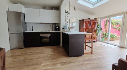 Maison 6 pièces de 105 m² à Bègles (33130)