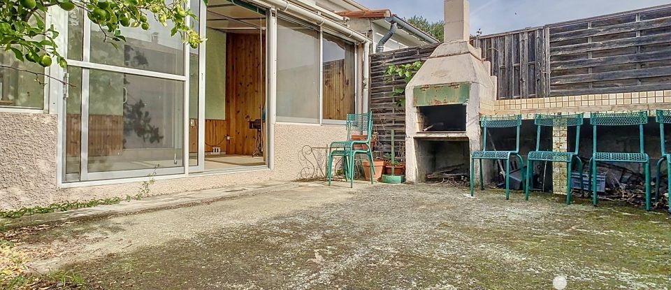 Maison 4 pièces de 90 m² à Ille-sur-Têt (66130)