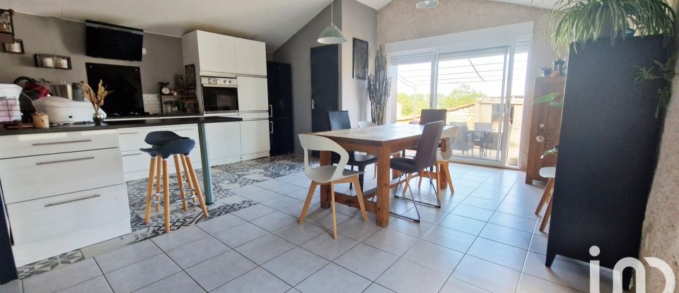 Maison 5 pièces de 112 m² à Xanton-Chassenon (85240)