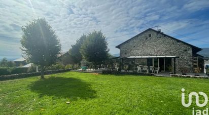 Village house 9 rooms of 377 m² in - (01510)