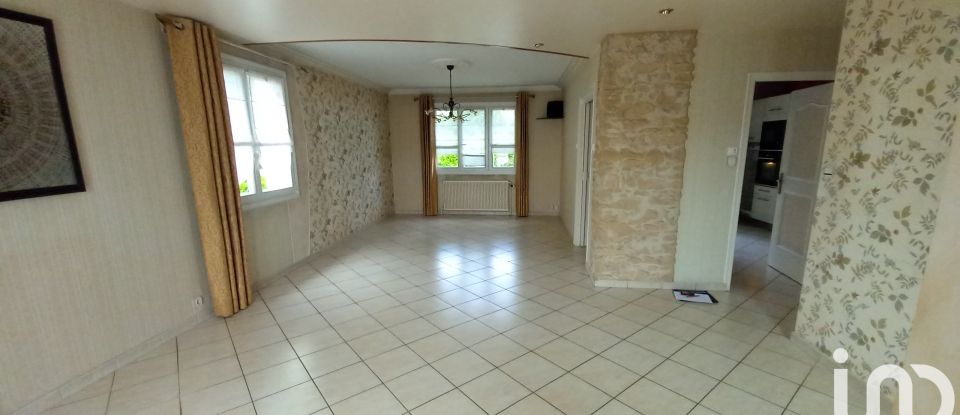 Maison 4 pièces de 97 m² à Les Epesses (85590)