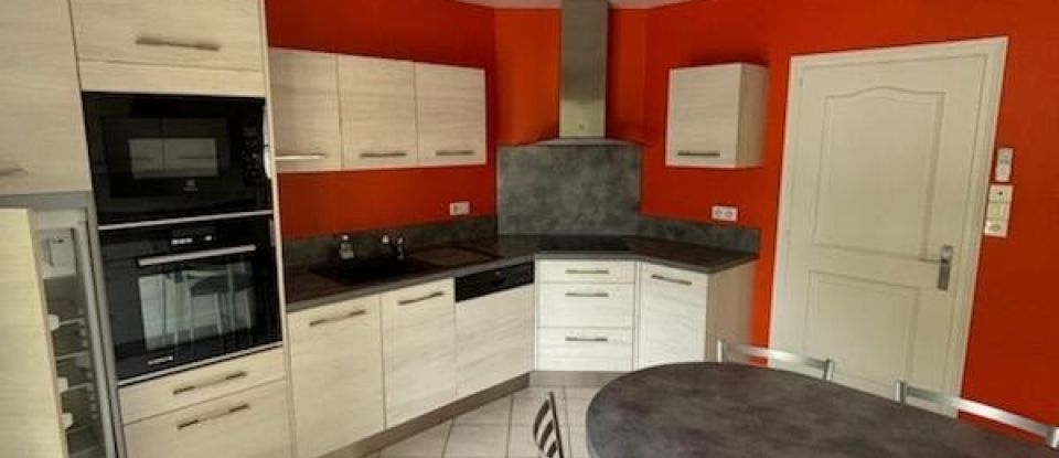 Maison 4 pièces de 97 m² à Les Epesses (85590)