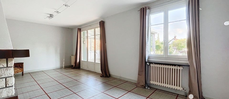 Maison 6 pièces de 106 m² à Saint-Martin-sur-Ocre (45500)