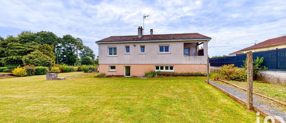 House 5 rooms of 96 m² in Montrevault-sur-Èvre (49110)