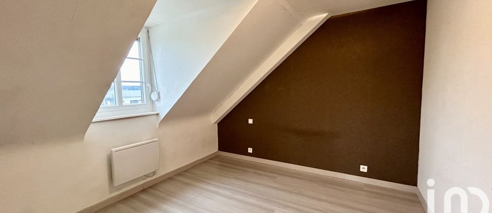 Apartment 3 rooms of 57 m² in Saint-Jean-Kourtzerode (57370)