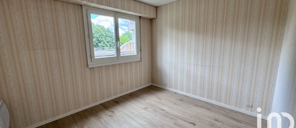 Appartement 5 pièces de 93 m² à Rezé (44400)