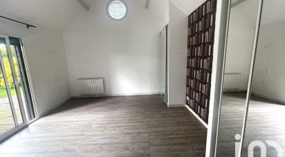 Maison 4 pièces de 100 m² à Saint-Étienne-la-Thillaye (14950)