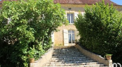 Château 57 pièces de 397 m² à Pezuls (24510)