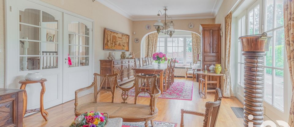 Traditional house 10 rooms of 185 m² in Saint-Just-en-Chaussée (60130)