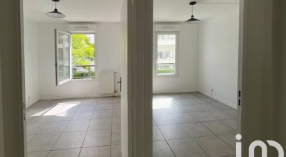 Appartement 3 pièces de 62 m² à Saint-Denis (93200)