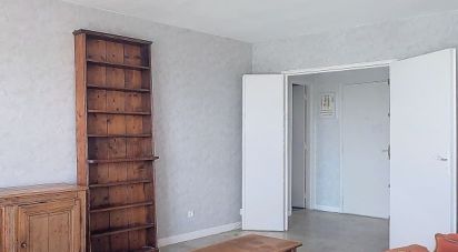 Apartment 3 rooms of 83 m² in Amiens (80000)