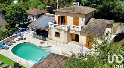 House 6 rooms of 166 m² in Peille (06440)