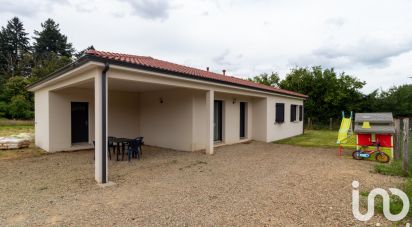 Maison 5 pièces de 95 m² à Champnétery (87400)