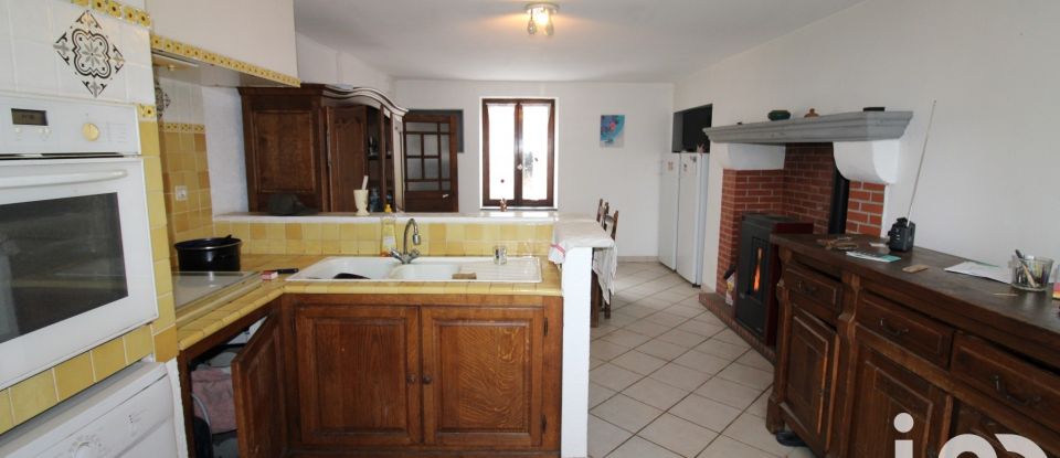 Country house 6 rooms of 172 m² in Janaillat (23250)