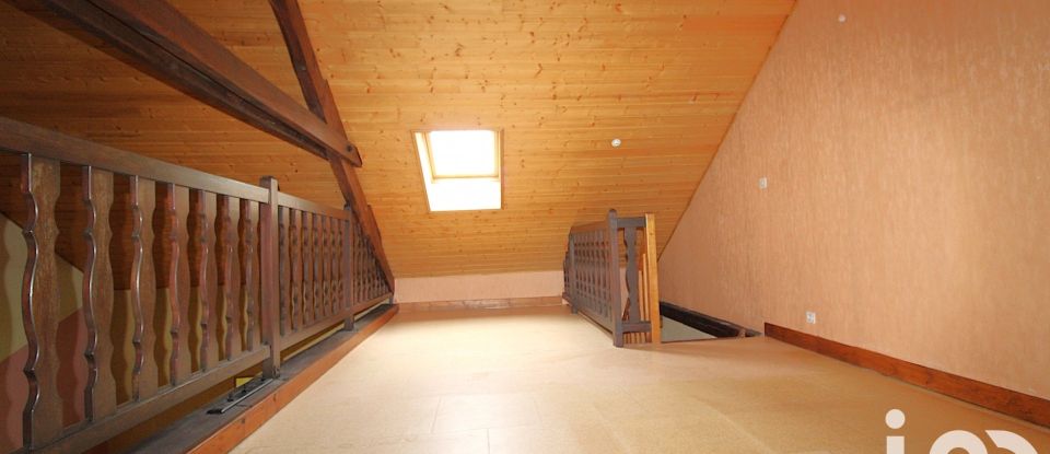 Maison de campagne 6 pièces de 172 m² à Janaillat (23250)