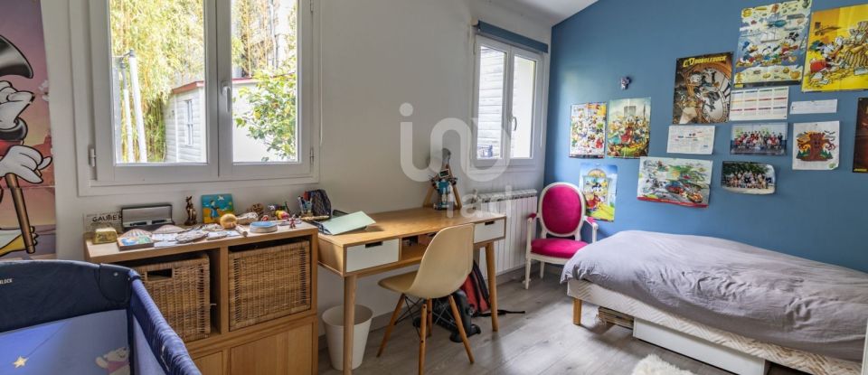 Maison 8 pièces de 168 m² à Chatou (78400)