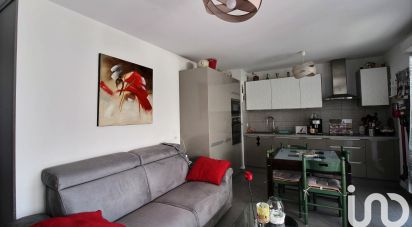 Appartement 3 pièces de 56 m² à Marseille (13003)