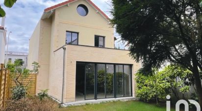 Maison 8 pièces de 180 m² à Bois-Colombes (92270)