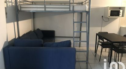 Studio 1 room of 24 m² in Villiers-Saint-Frédéric (78640)