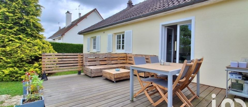 Maison traditionnelle 4 pièces de 81 m² à Lucé (28110)