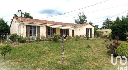 Maison traditionnelle 5 pièces de 123 m² à Montendre (17130)