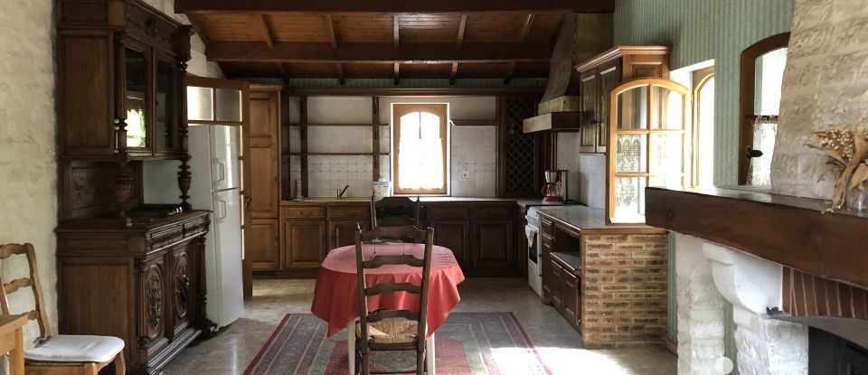 Maison 5 pièces de 150 m² à Barbezieux-Saint-Hilaire (16300)