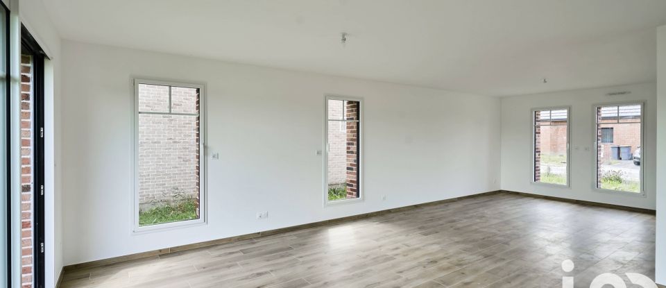 Pavilion 9 rooms of 171 m² in Marly (59770)