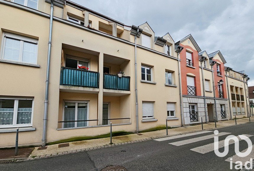 Apartment 2 rooms of 47 m² in Brie-Comte-Robert (77170)