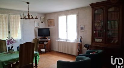 House 6 rooms of 205 m² in Albias (82350)