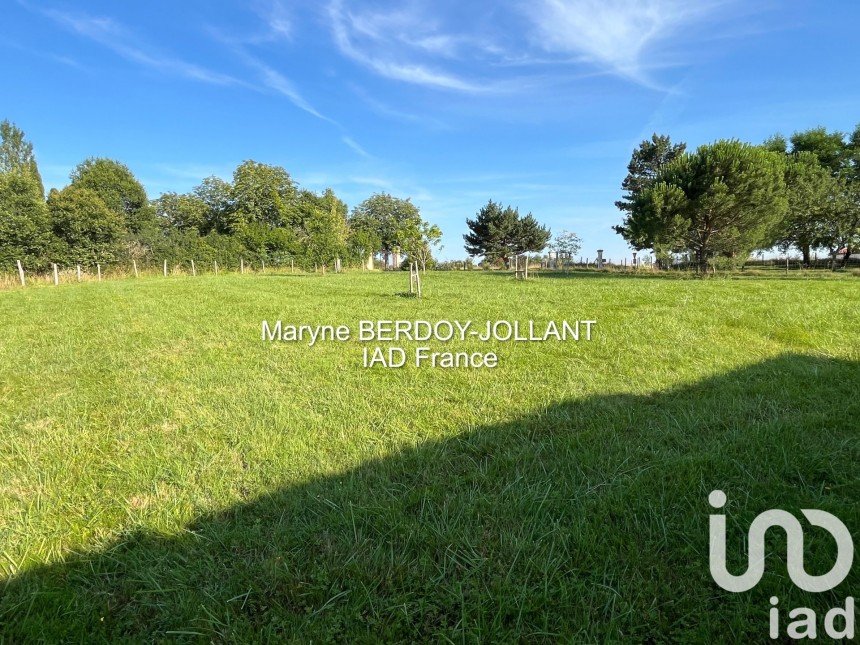 Land of 772 m² in Moirax (47310)