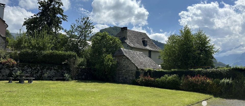 Maison traditionnelle 6 pièces de 127 m² à Argelès-Gazost (65400)