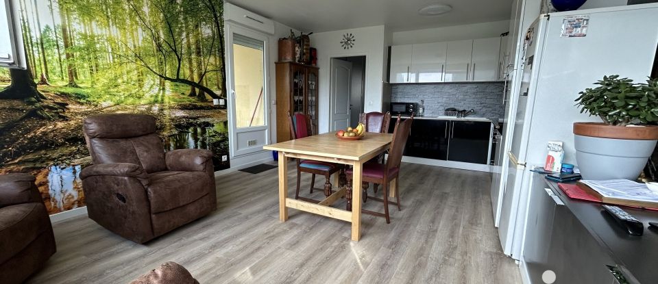 Apartment 3 rooms of 62 m² in Sainte-Geneviève-des-Bois (91700)