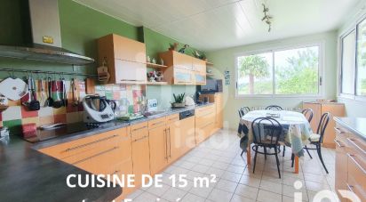 Traditional house 5 rooms of 130 m² in Tours (37000)