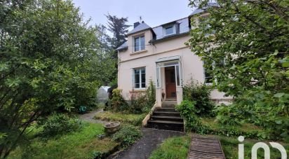 House 5 rooms of 100 m² in Saint-Goazec (29520)