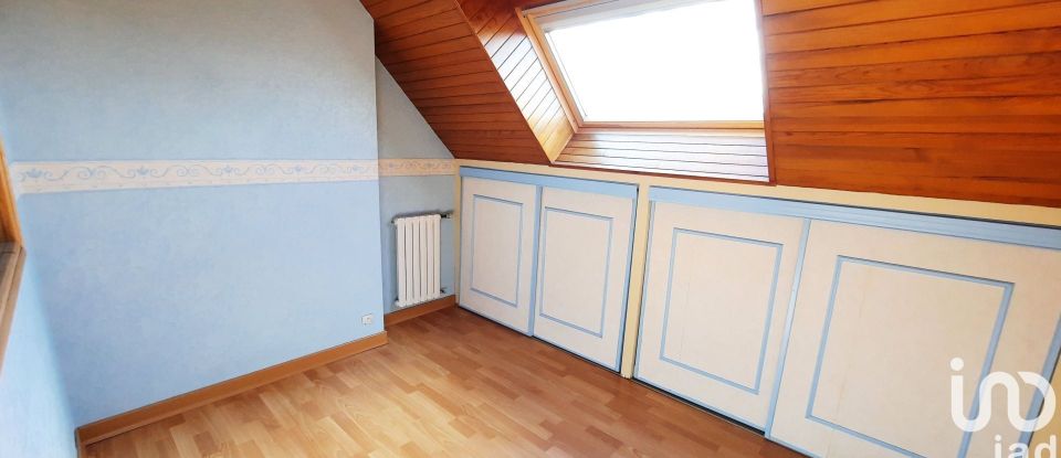 Maison 7 pièces de 211 m² à Langueux (22360)