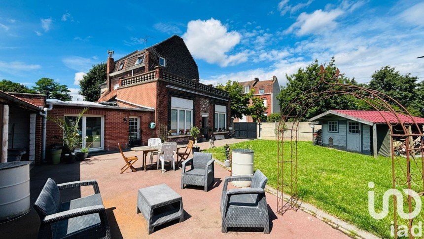 House 5 rooms of 173 m² in Roubaix (59100)