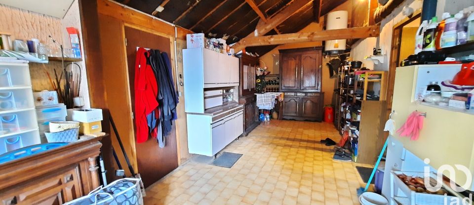 Maison traditionnelle 5 pièces de 108 m² à - (22680)