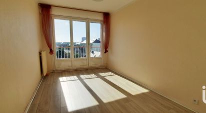 Apartment 3 rooms of 62 m² in Saint-Brieuc (22000)