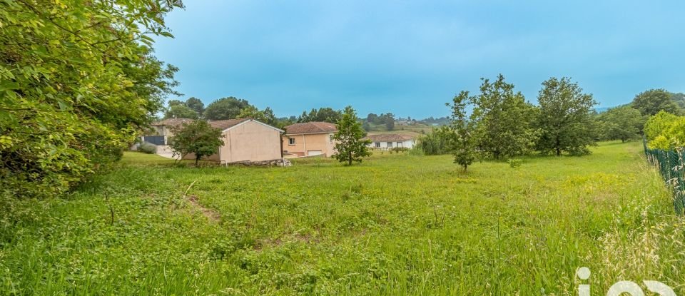 Terrain de 3 565 m² à Moissac (82200)