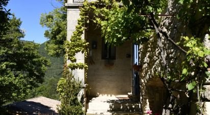 Country home 8 rooms of 296 m² in Reilhanette (26570)