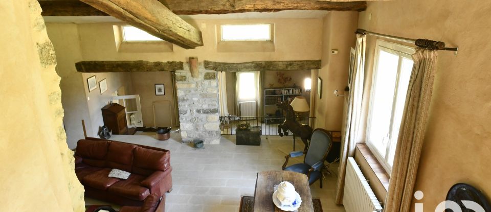 Country house 8 rooms of 296 m² in Reilhanette (26570)