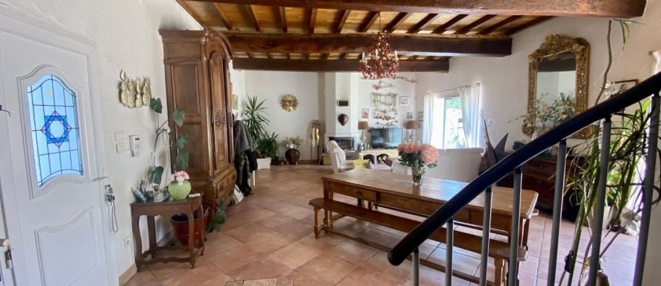 Village house 5 rooms of 117 m² in Laloubère (65310)