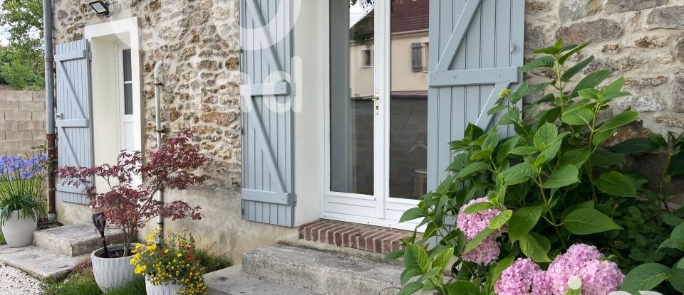 Village house 3 rooms of 74 m² in Fontenay-Trésigny (77610)