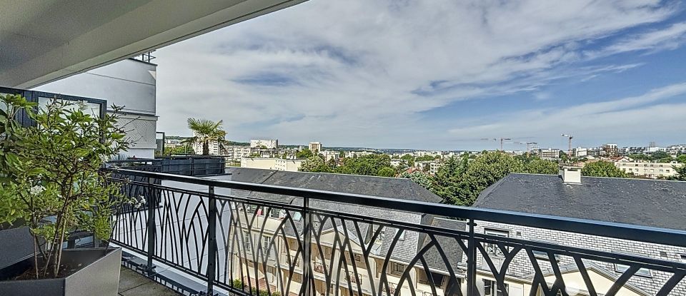 Apartment 4 rooms of 87 m² in Suresnes (92150)