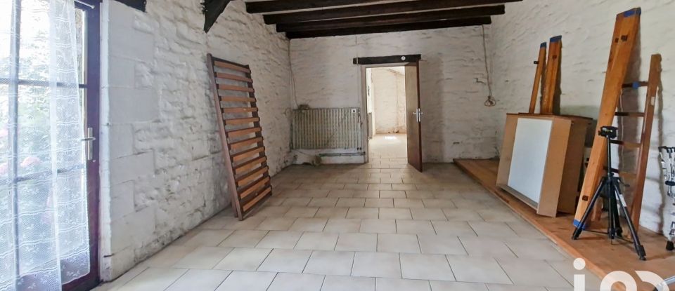 Maison de campagne 5 pièces de 185 m² à Avessac (44460)