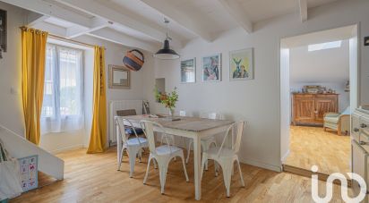 Maison 5 pièces de 115 m² à Réaumont (38140)