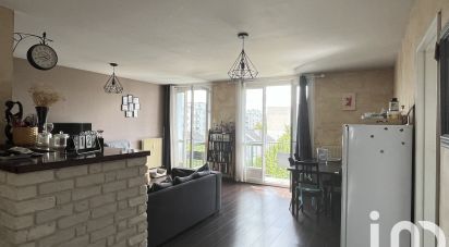 Appartement 3 pièces de 76 m² à Joué-lès-Tours (37300)