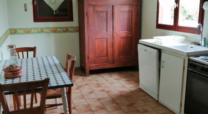 Traditional house 3 rooms of 86 m² in Mont-Saint-Jean (72140)